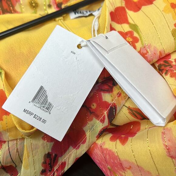 Walter Baker Butter Yellow Floral Print Dress Puff Short Sleeve Faux Wrap 8 $228 - Picture 10 of 11